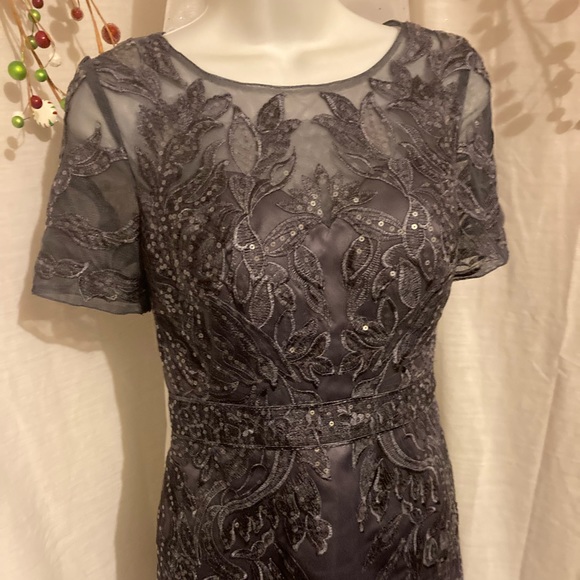 J.J.House Elegant Mini Dress. NWT - Picture 2 of 12